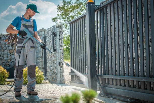 Animal Enclosure Cleaning in North Scituate, MA